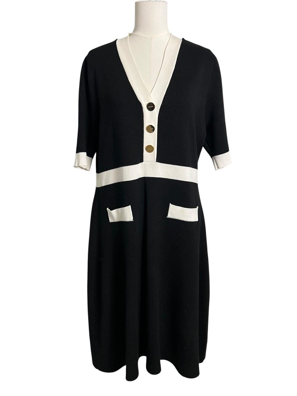DKNY Sweater Shift Dress Womens XL Black White Colorblock V Neck Knit Pockets